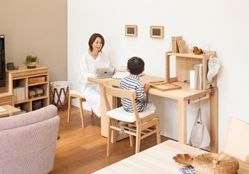 学習机の必要性とは??　家具屋の見解は??